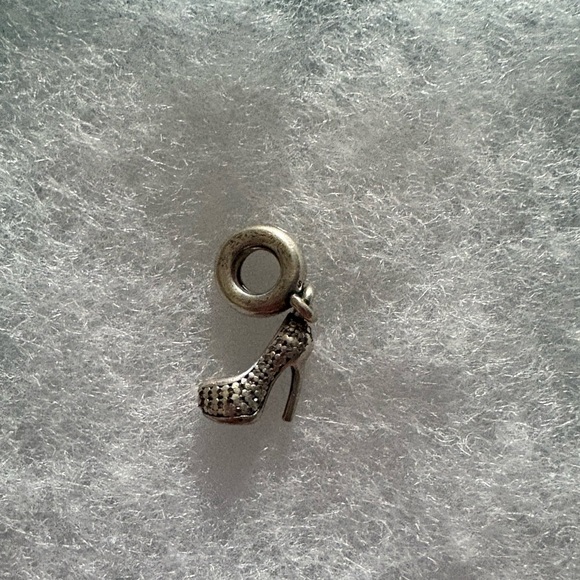 Pandora Silver High Heel Shoe Charm - Picture 1 of 1
